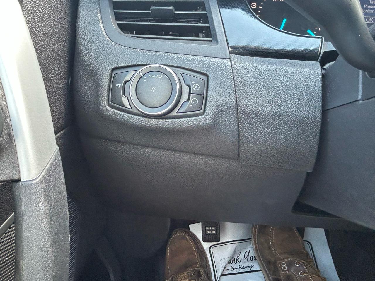 Ford Edge 4dr SE FWD 2011