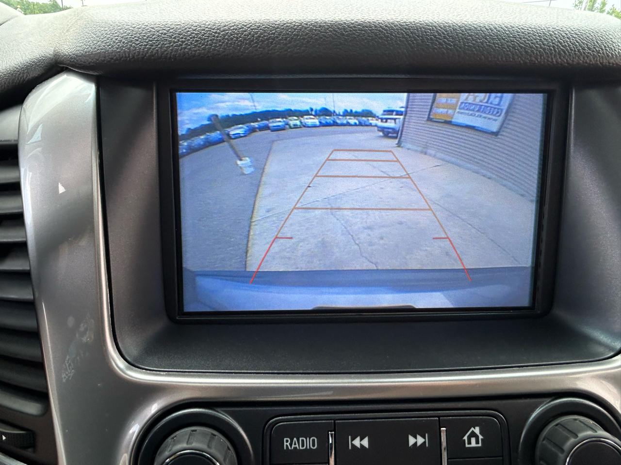 Chevrolet Tahoe 4WD 4dr LT 2018