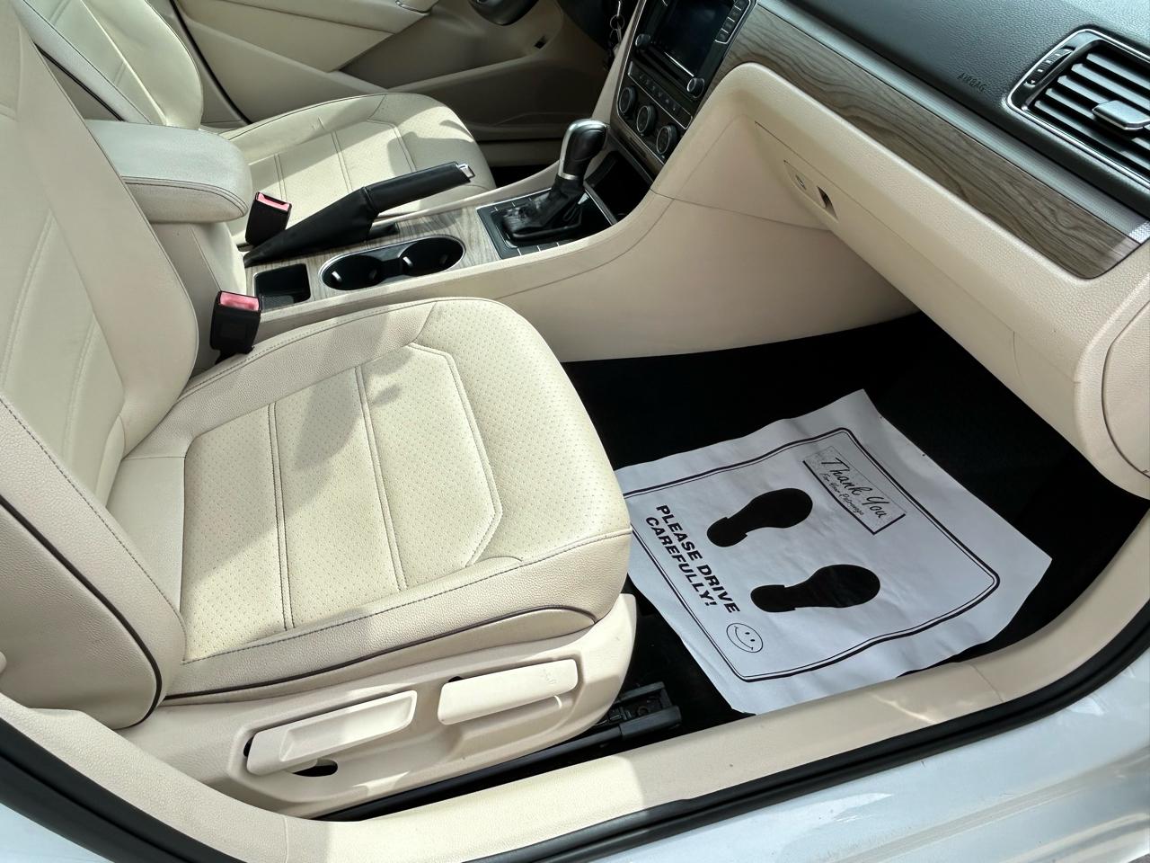 Volkswagen Passat 4dr Sdn 1.8T Auto SE PZEV 2016