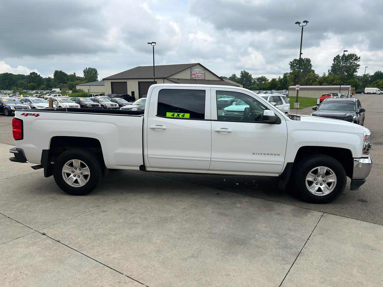 Chevrolet Silverado 1500 4WD Crew Cab 153.0" LT w/1LT 2018