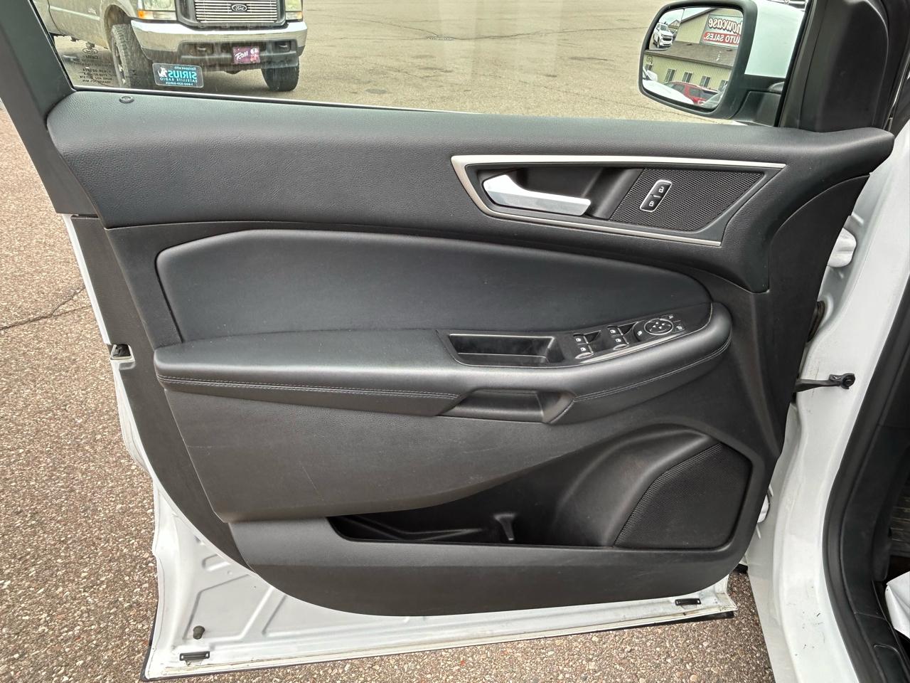 Ford Edge SEL FWD 2017