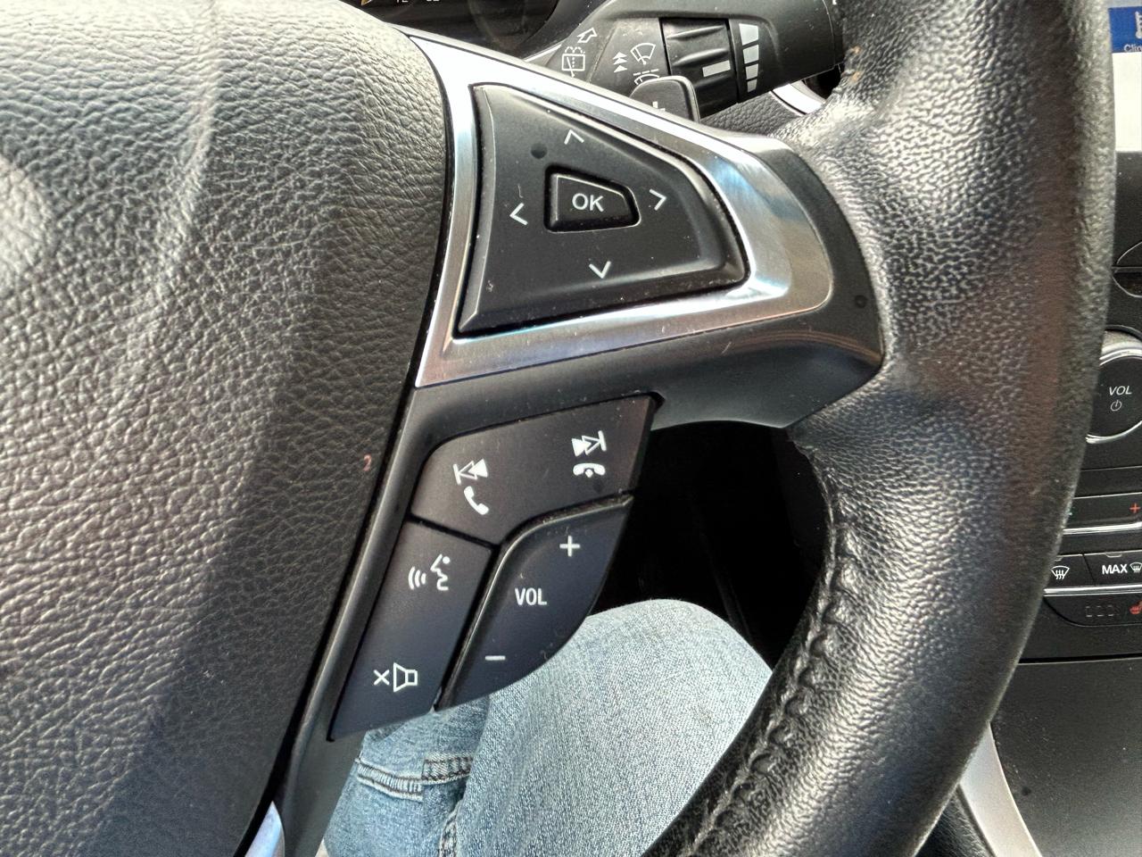 Ford Edge SEL FWD 2017