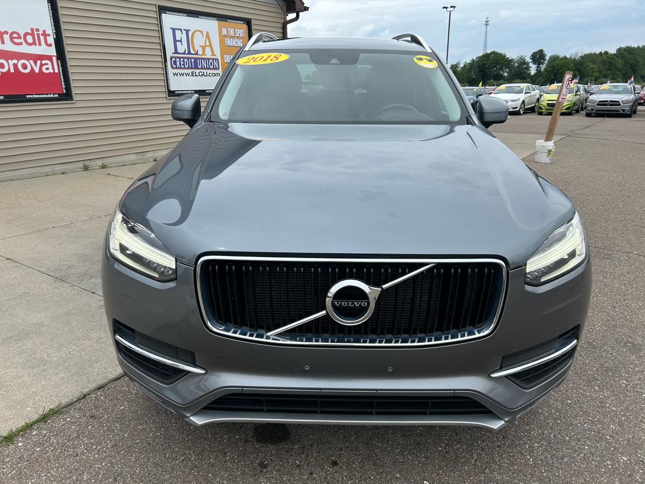 Volvo XC90 T5 AWD 7-Passenger Momentum 2018