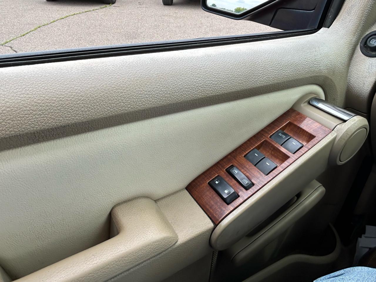 Ford Explorer 4WD 4dr V6 Eddie Bauer 2007