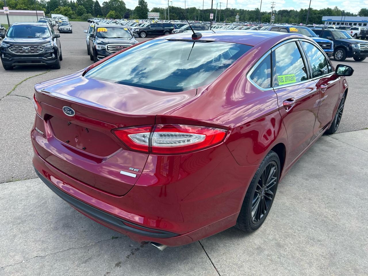 Ford Fusion SE 2016