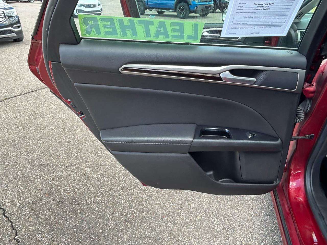 Ford Fusion SE 2016