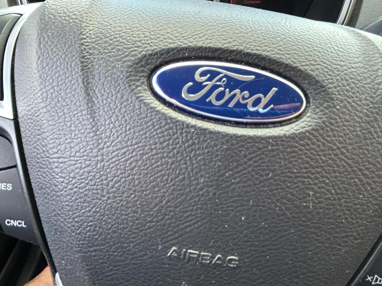 Ford Fusion SE 2016