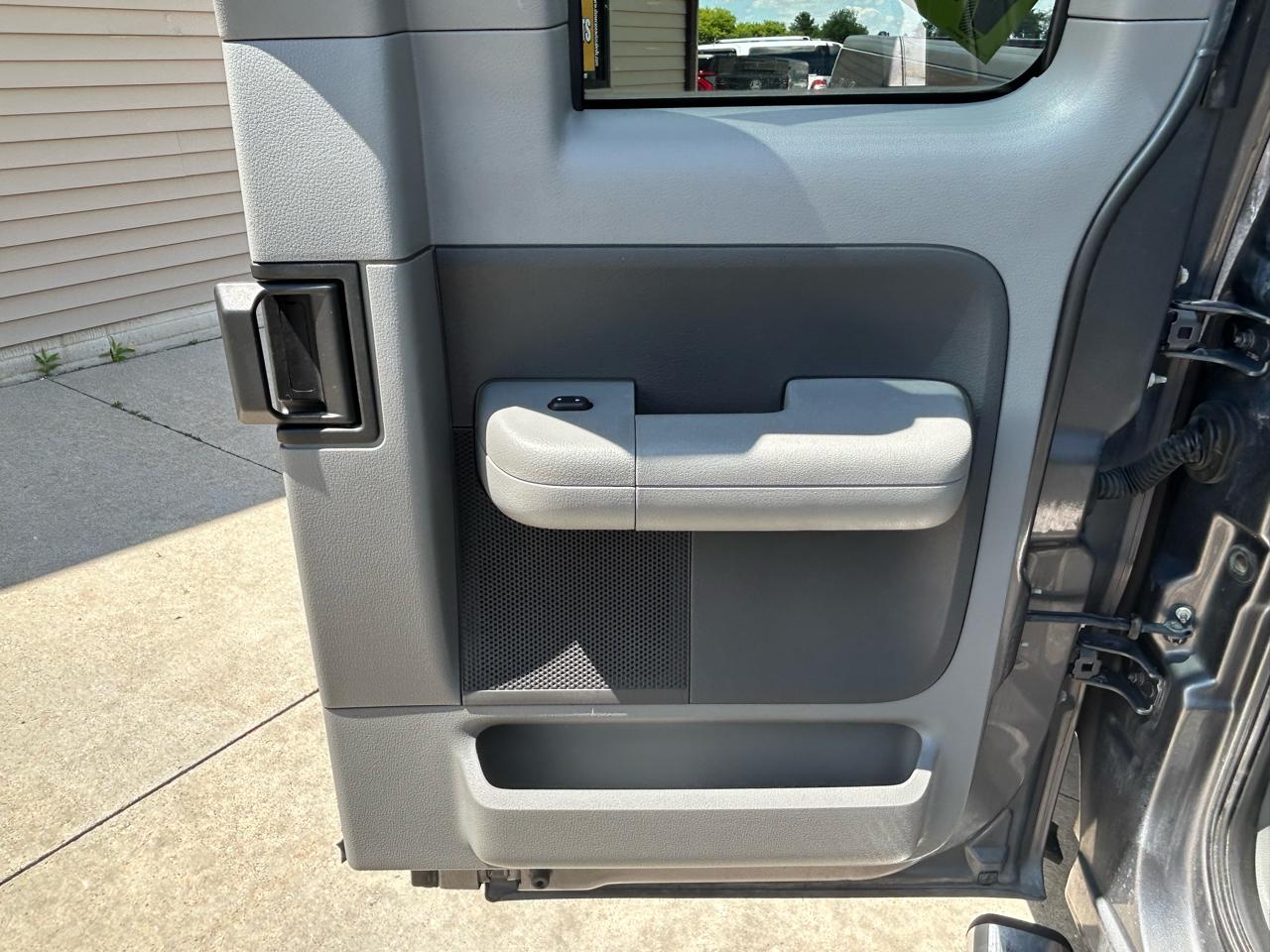 Ford F-150 4WD SuperCab 145" XLT 2008