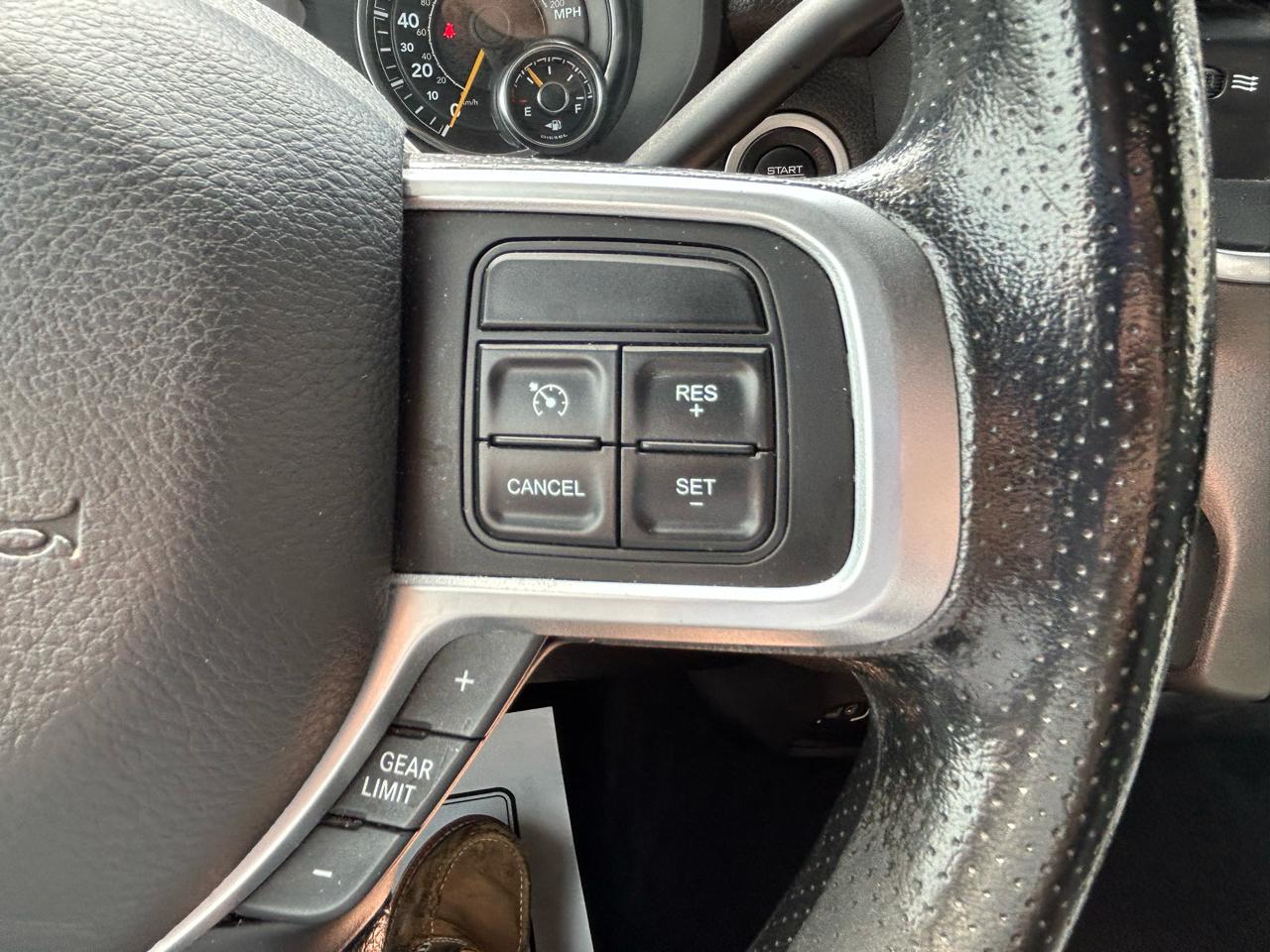 RAM 3500 Big Horn 4x4 Crew Cab 8' Box 2021