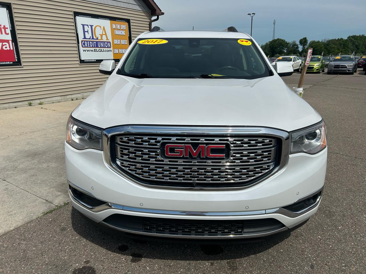 GMC Acadia AWD 4dr Denali 2017