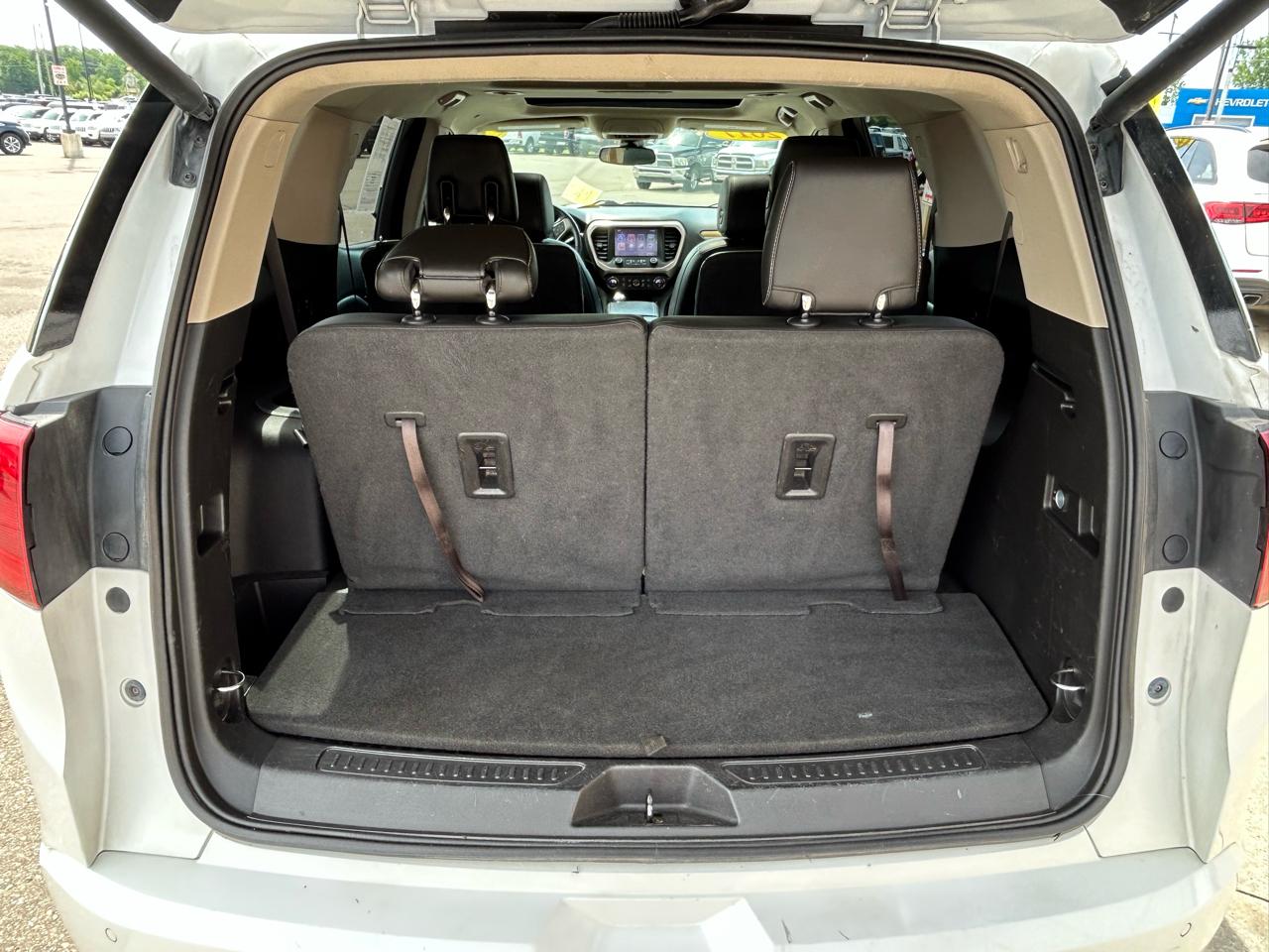 GMC Acadia AWD 4dr Denali 2017