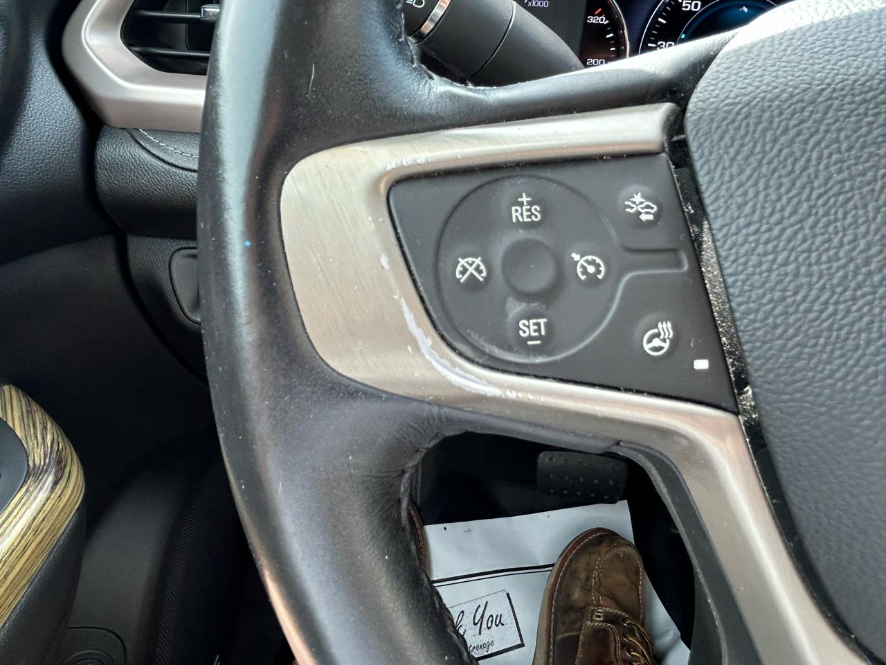 GMC Acadia AWD 4dr Denali 2017