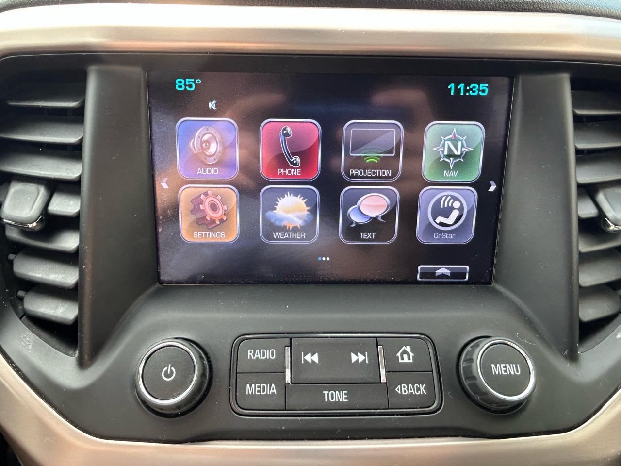 GMC Acadia AWD 4dr Denali 2017