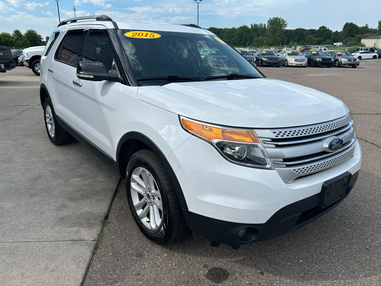 Ford Explorer 4WD 4dr XLT 2015