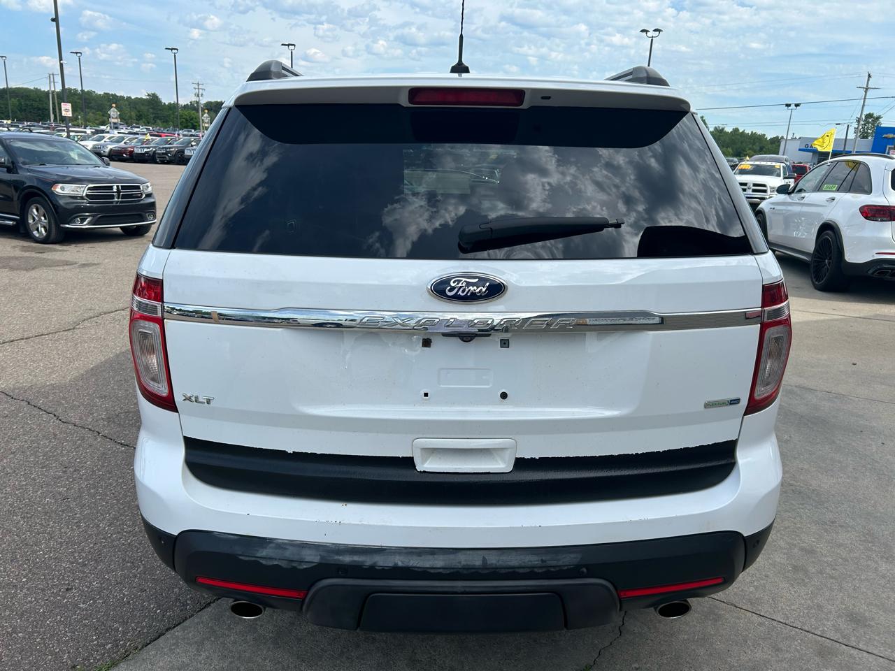 Ford Explorer 4WD 4dr XLT 2015