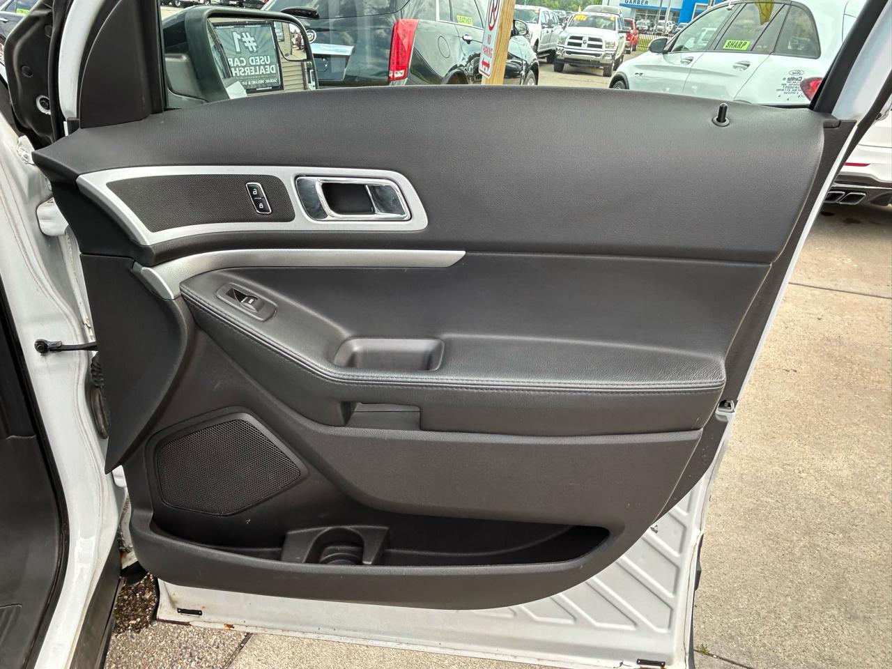 Ford Explorer 4WD 4dr XLT 2015