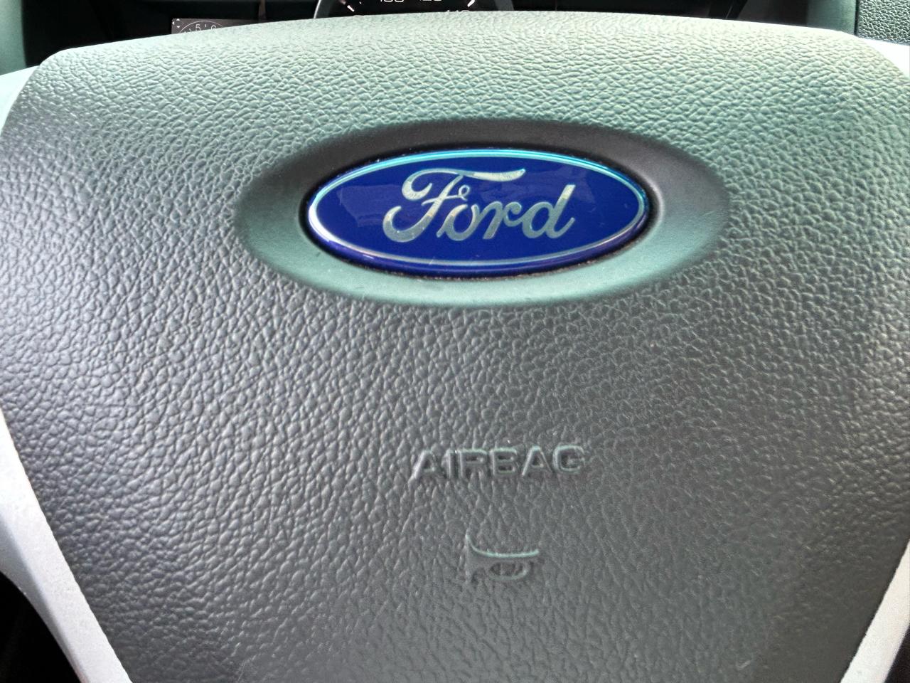Ford Explorer 4WD 4dr XLT 2015