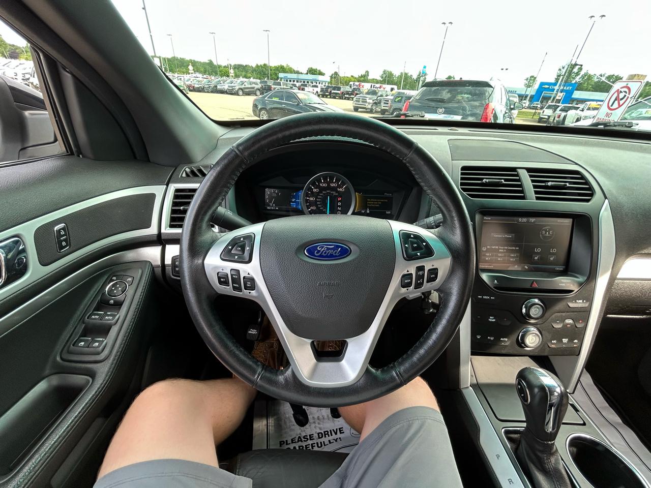 Ford Explorer 4WD 4dr XLT 2015