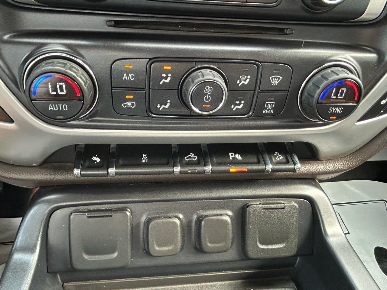 GMC Sierra 1500 4WD Crew Cab 143.5" SLE 2015