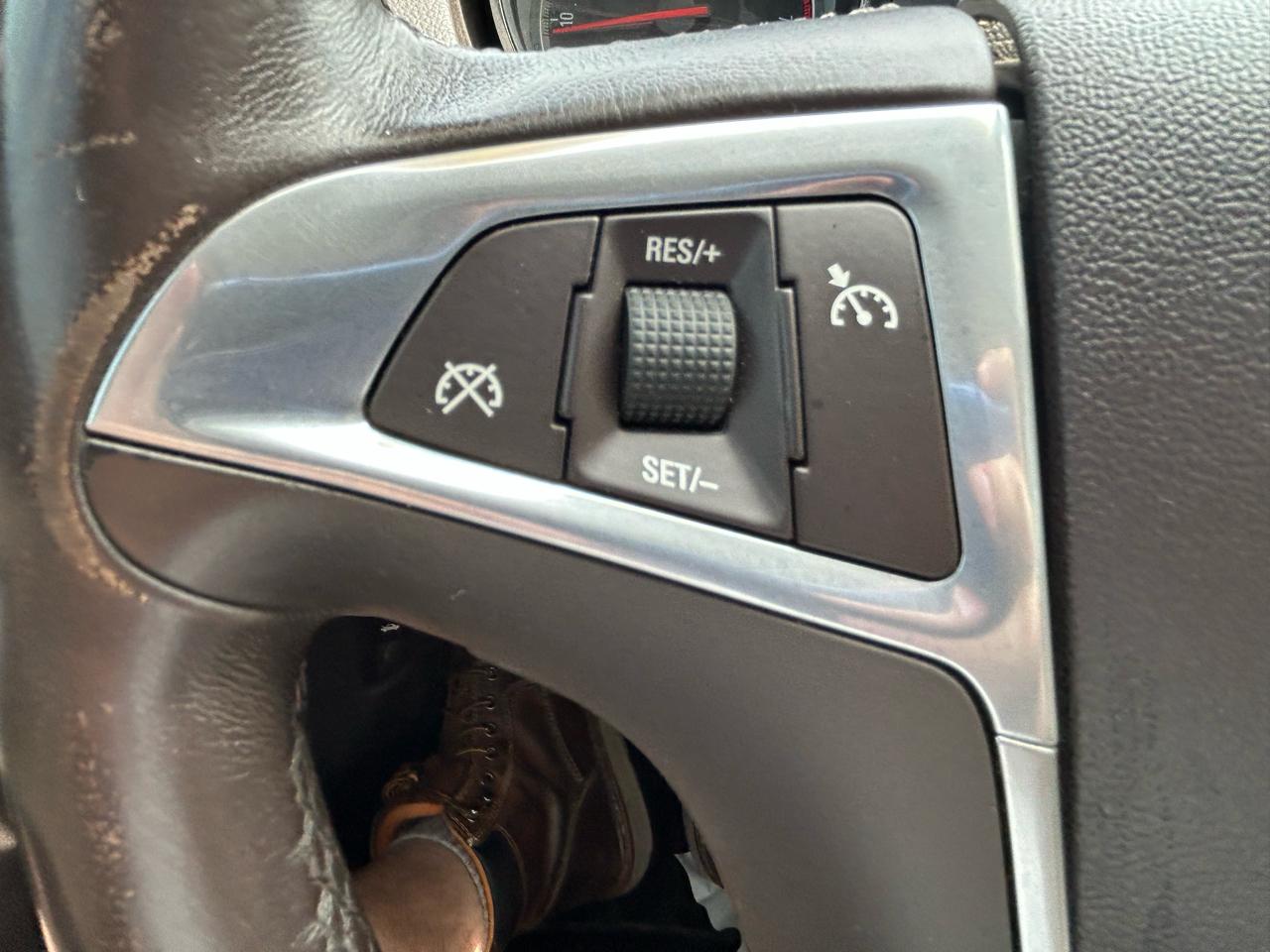 Buick Regal 4dr Sdn Turbo Premium 1 2013