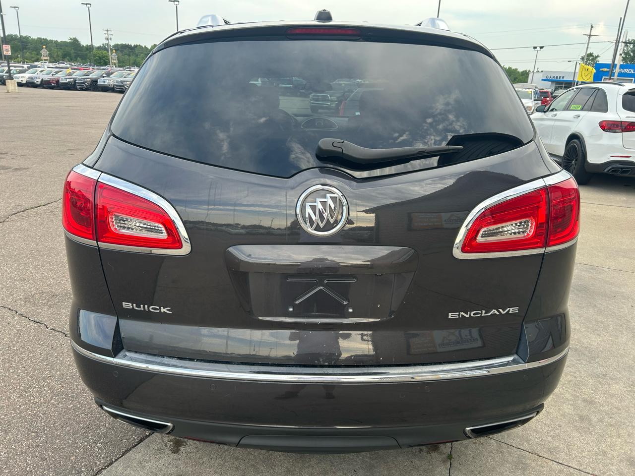 Buick Enclave FWD 4dr Leather 2016