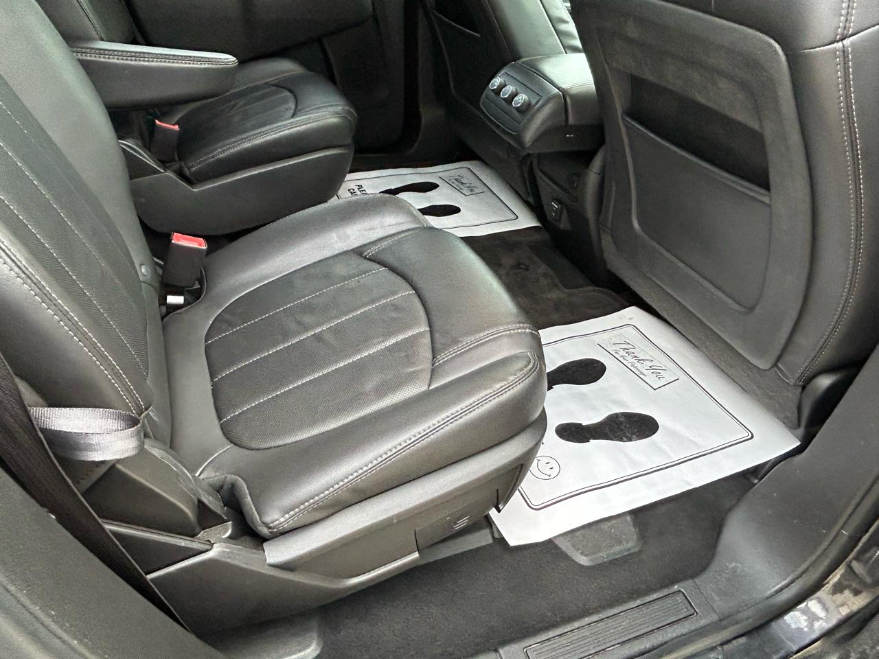 Buick Enclave FWD 4dr Leather 2016