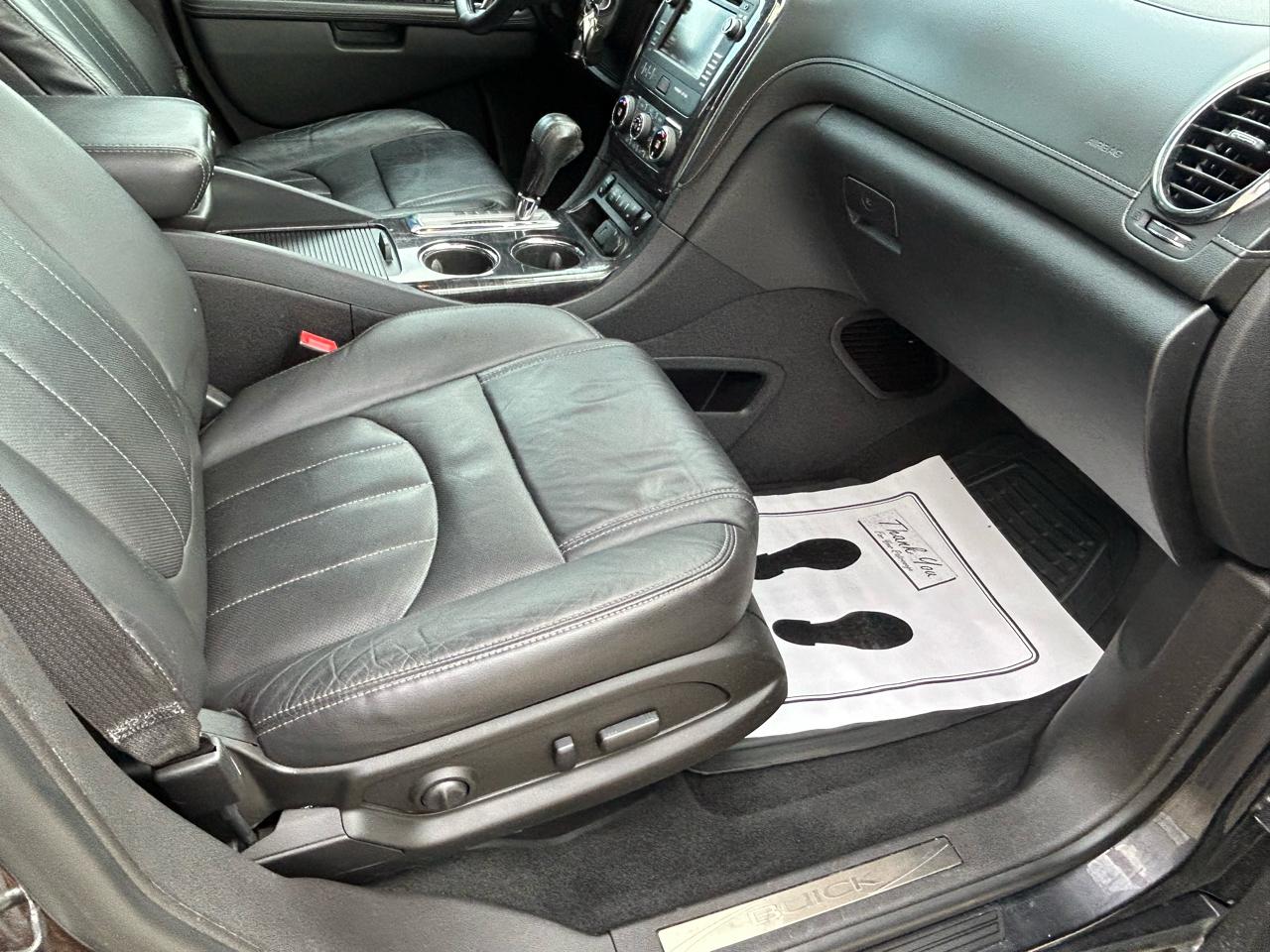 Buick Enclave FWD 4dr Leather 2016