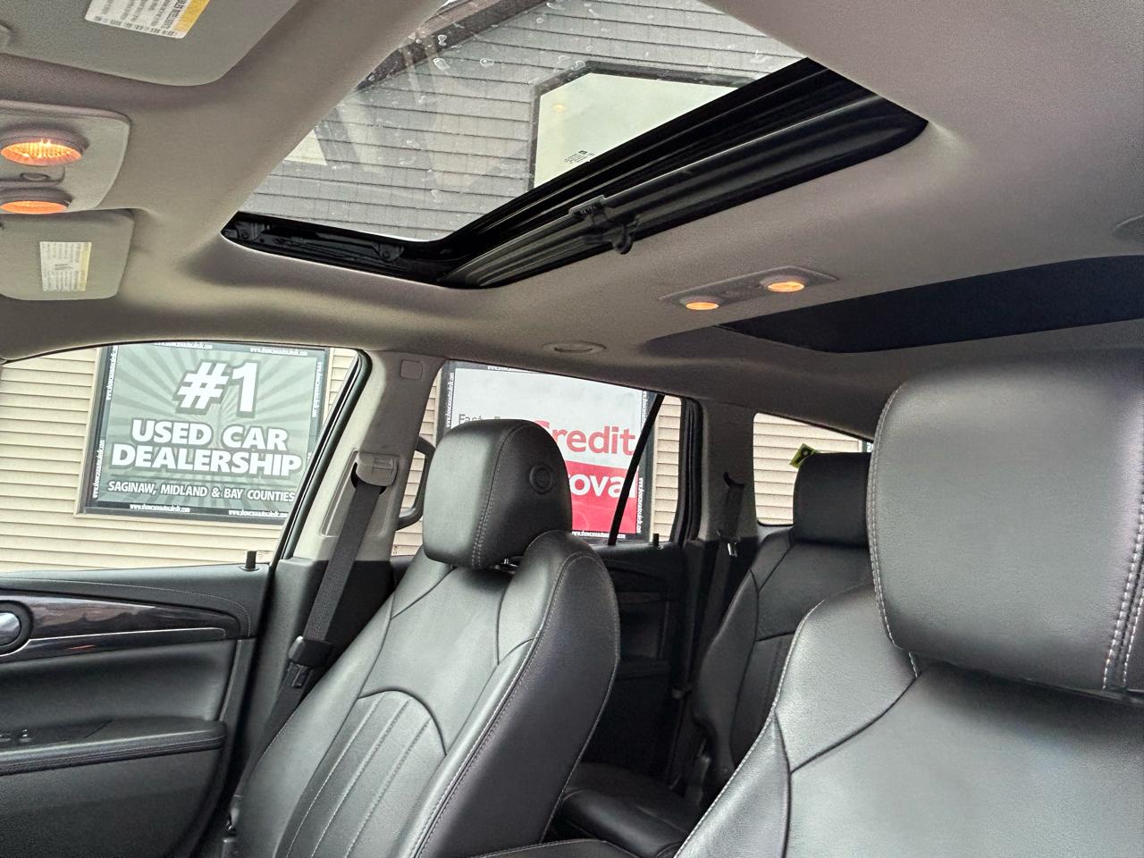 Buick Enclave FWD 4dr Leather 2016