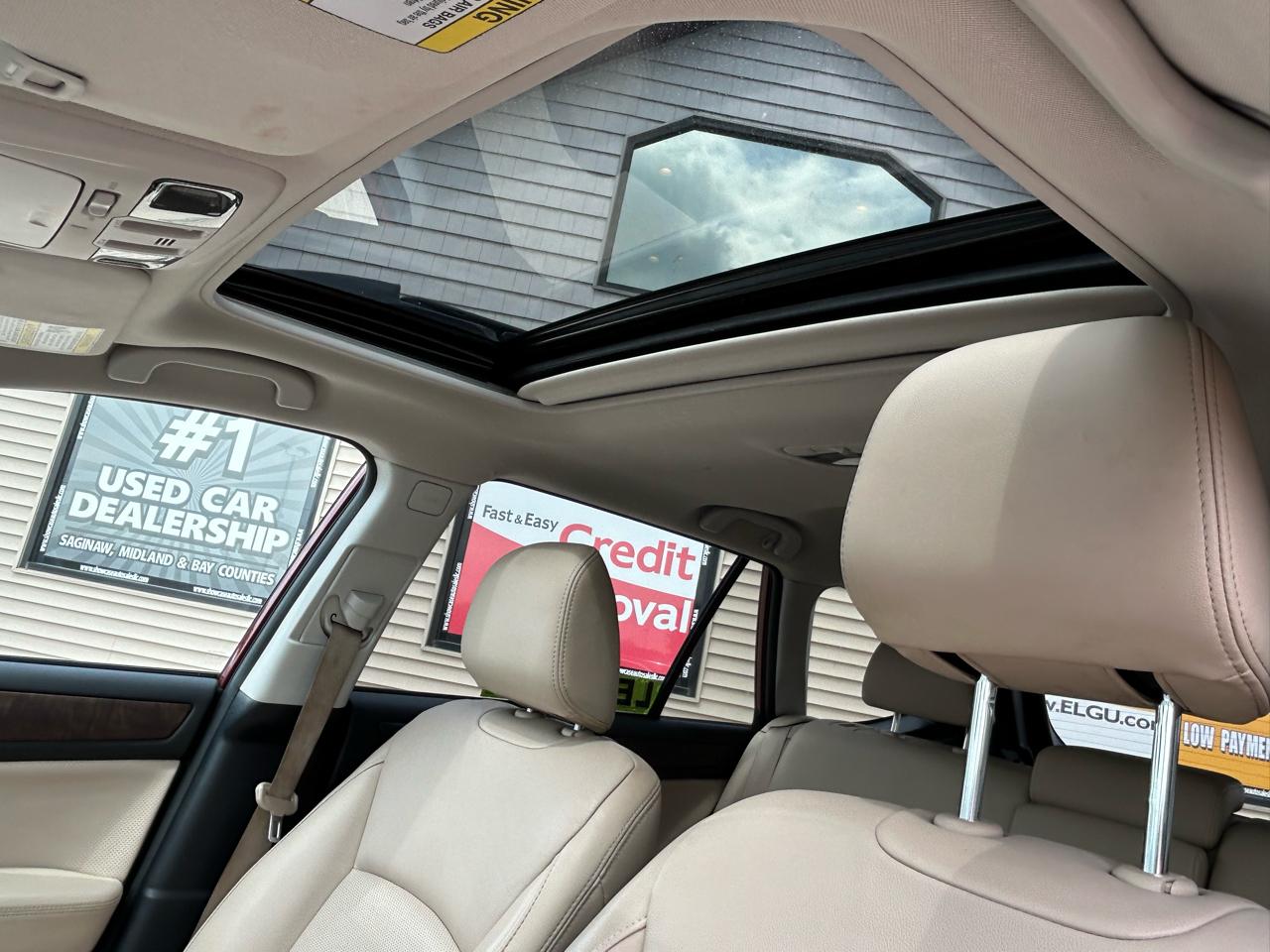 Subaru Outback 4dr Wgn 2.5i Limited 2015
