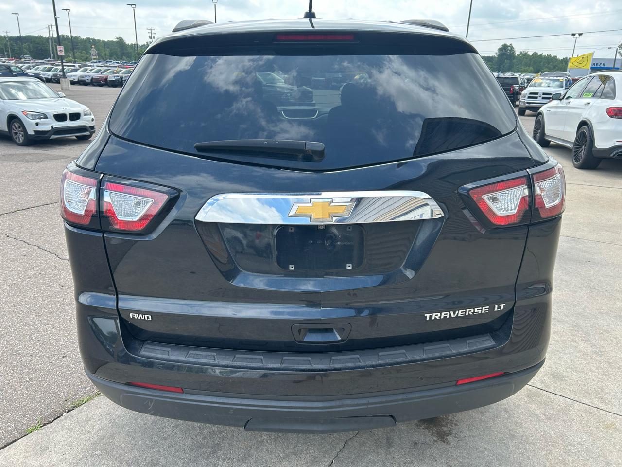 Chevrolet Traverse AWD 4dr LT w/1LT 2015