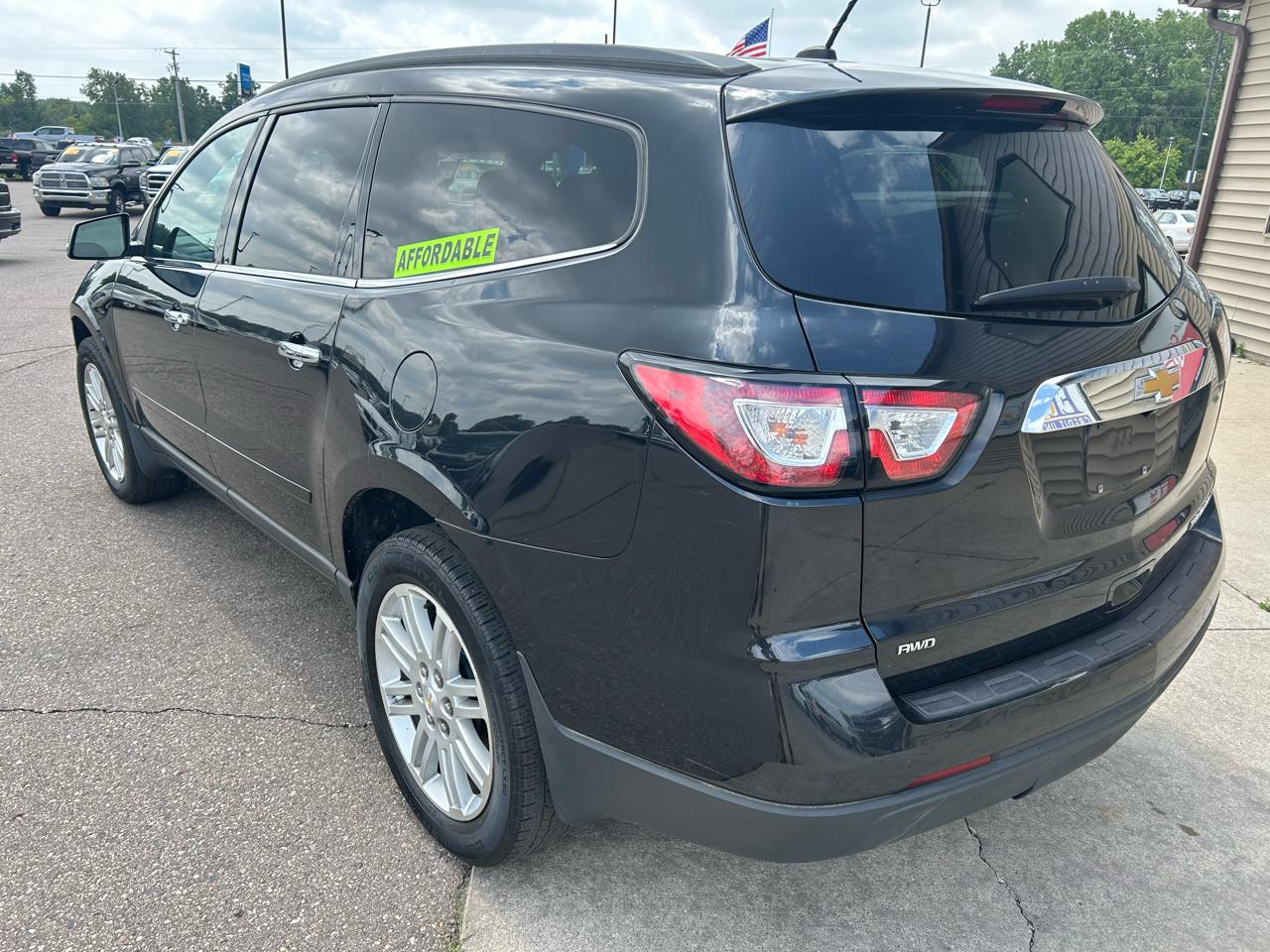 Chevrolet Traverse AWD 4dr LT w/1LT 2015