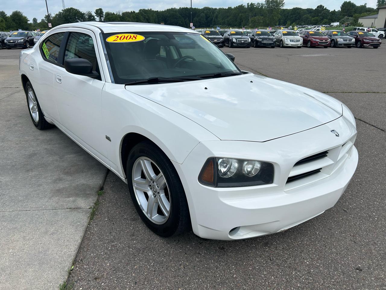 Dodge Charger 4dr Sdn RWD 2008