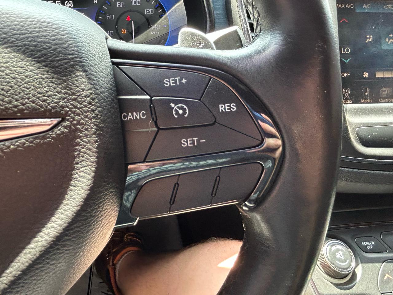 Chrysler 200 4dr Sdn S FWD 2015
