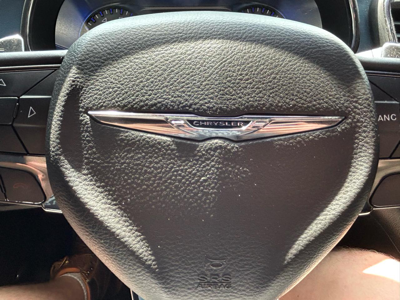 Chrysler 200 4dr Sdn S FWD 2015