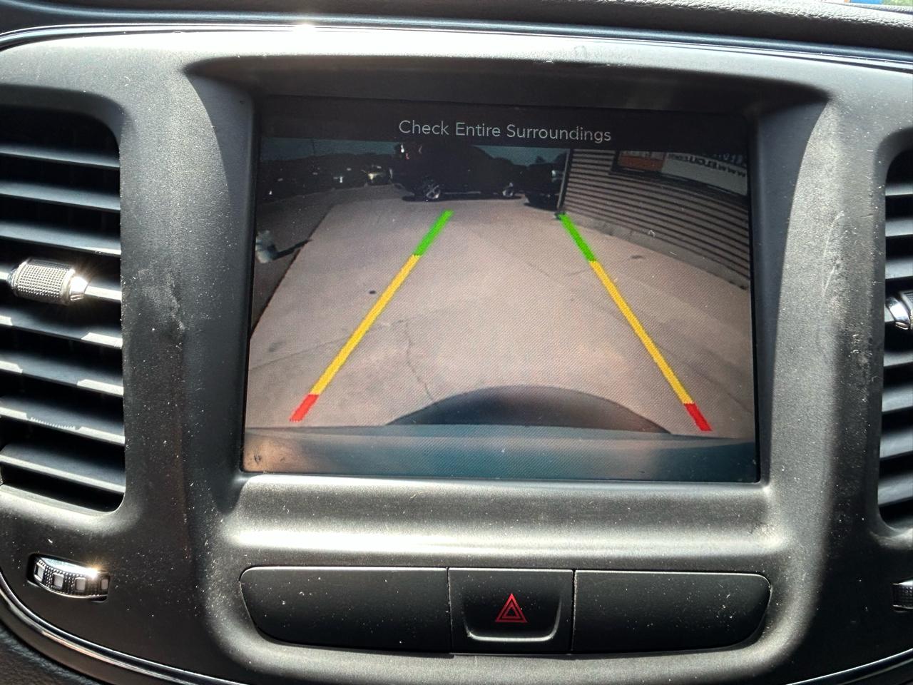 Chrysler 200 4dr Sdn S FWD 2015