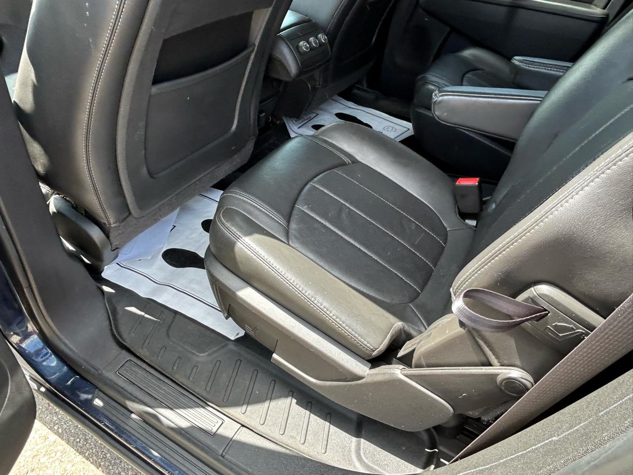 Buick Enclave AWD 4dr Leather 2015