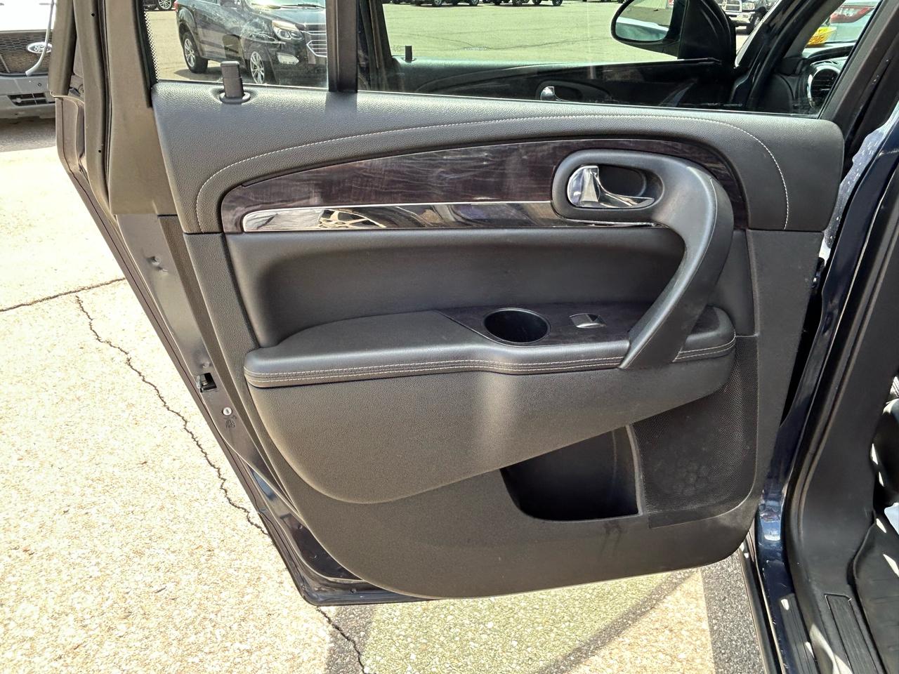 Buick Enclave AWD 4dr Leather 2015