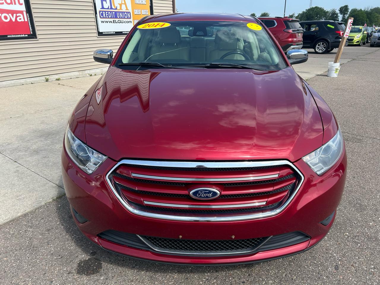 Ford Taurus 4dr Sdn Limited FWD 2014