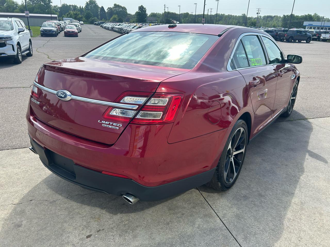 Ford Taurus 4dr Sdn Limited FWD 2014