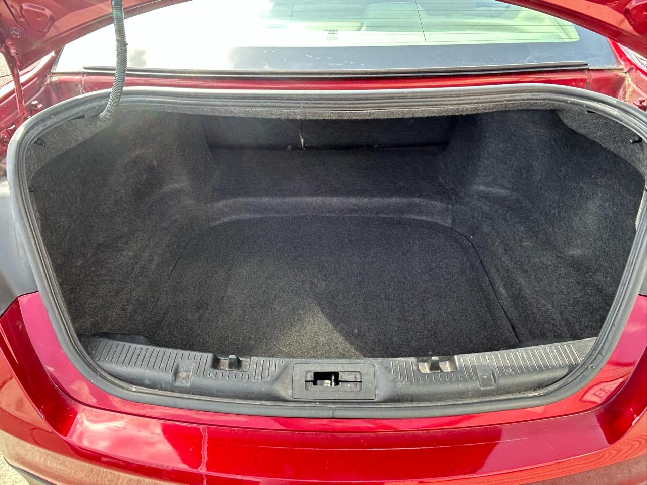 Ford Taurus 4dr Sdn Limited FWD 2014