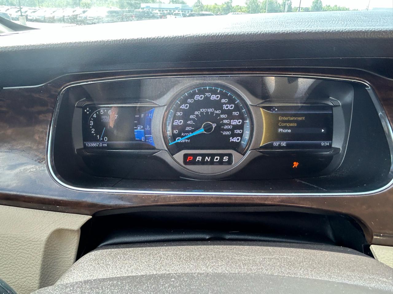 Ford Taurus 4dr Sdn Limited FWD 2014