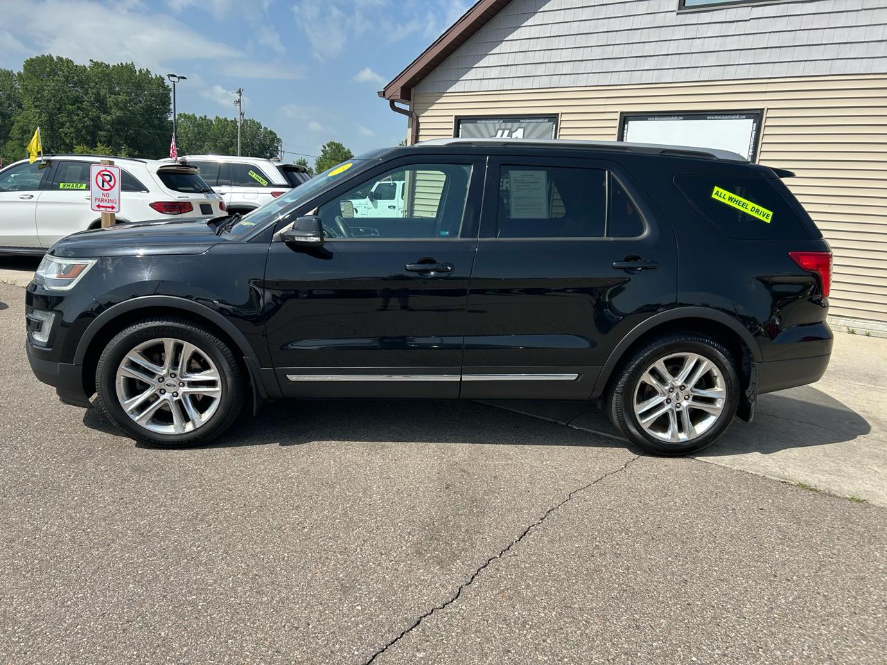 Ford Explorer XLT 4WD 2017