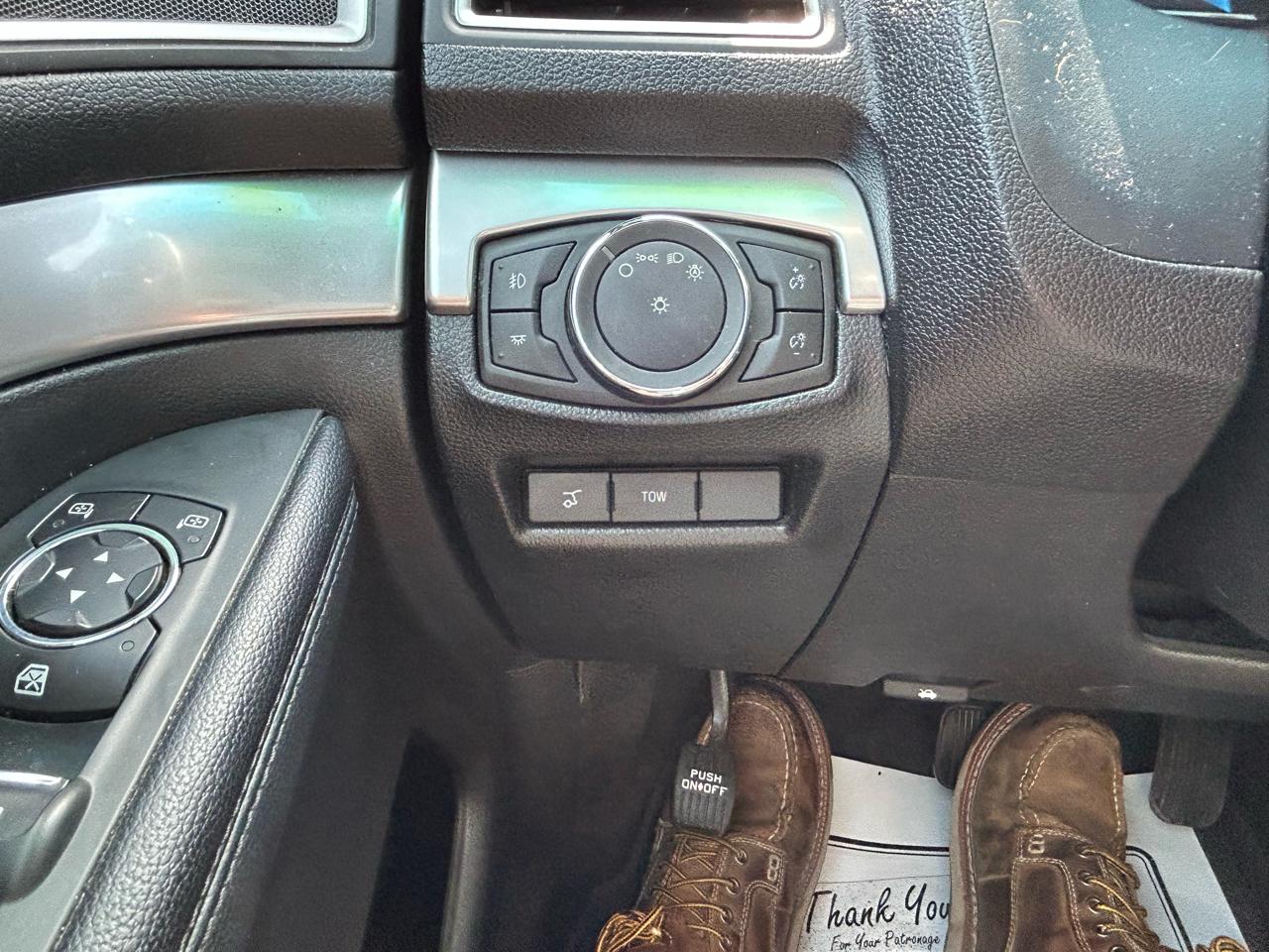 Ford Explorer XLT 4WD 2017