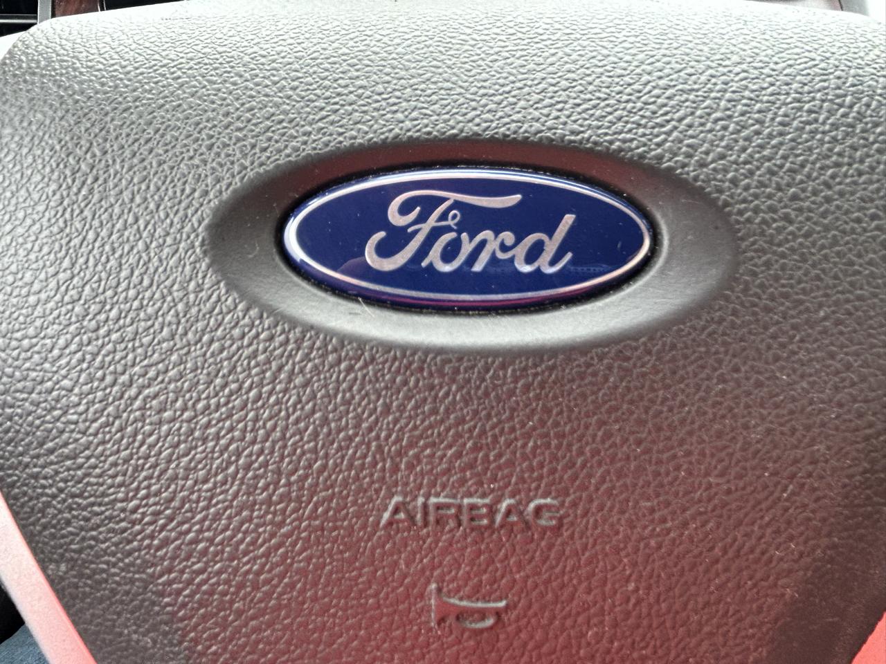 Ford Edge 4dr Limited AWD 2013