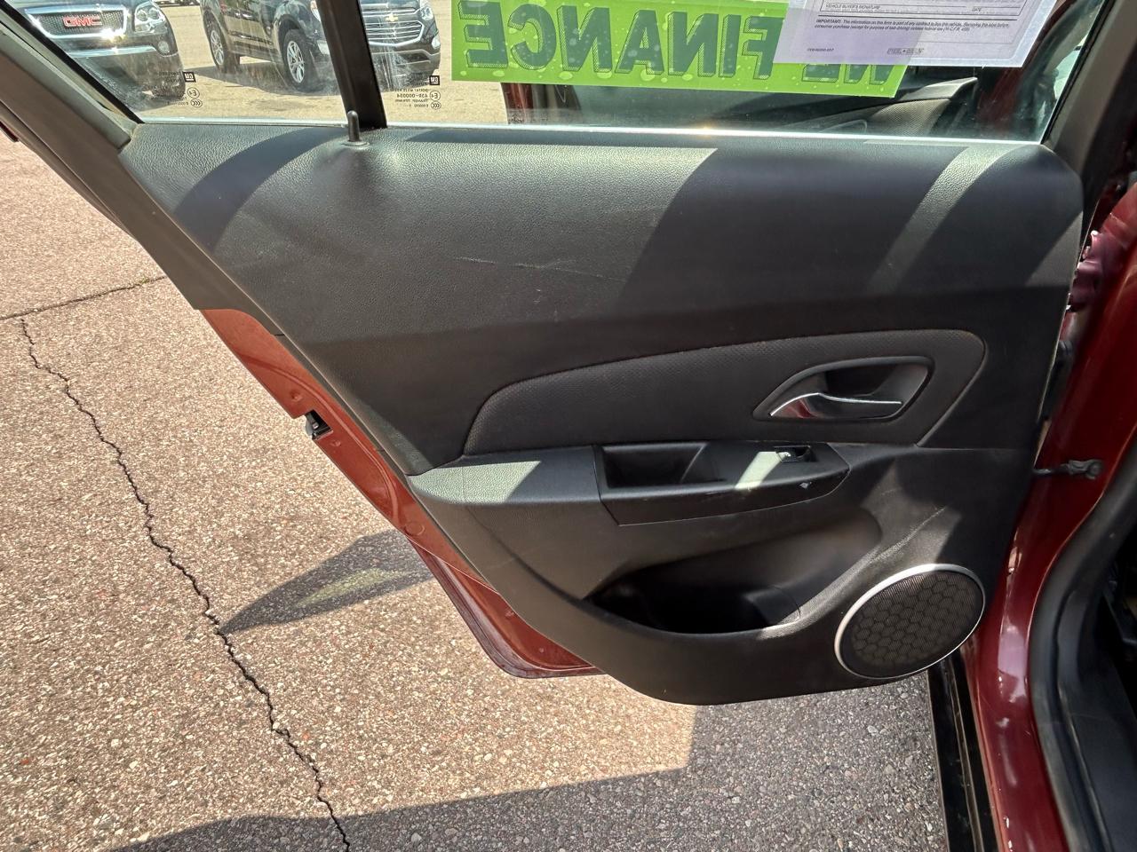 Chevrolet Cruze 4dr Sdn ECO 2012