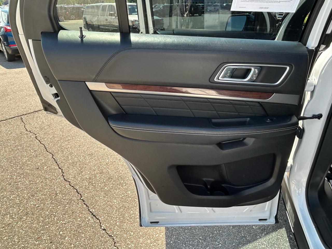 Ford Explorer Platinum 4WD 2018
