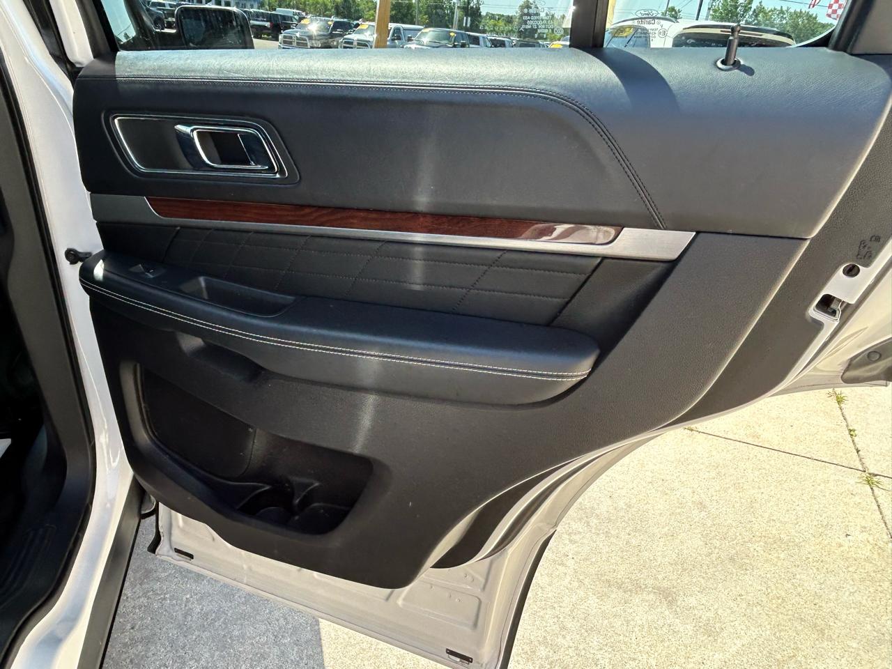 Ford Explorer Platinum 4WD 2018