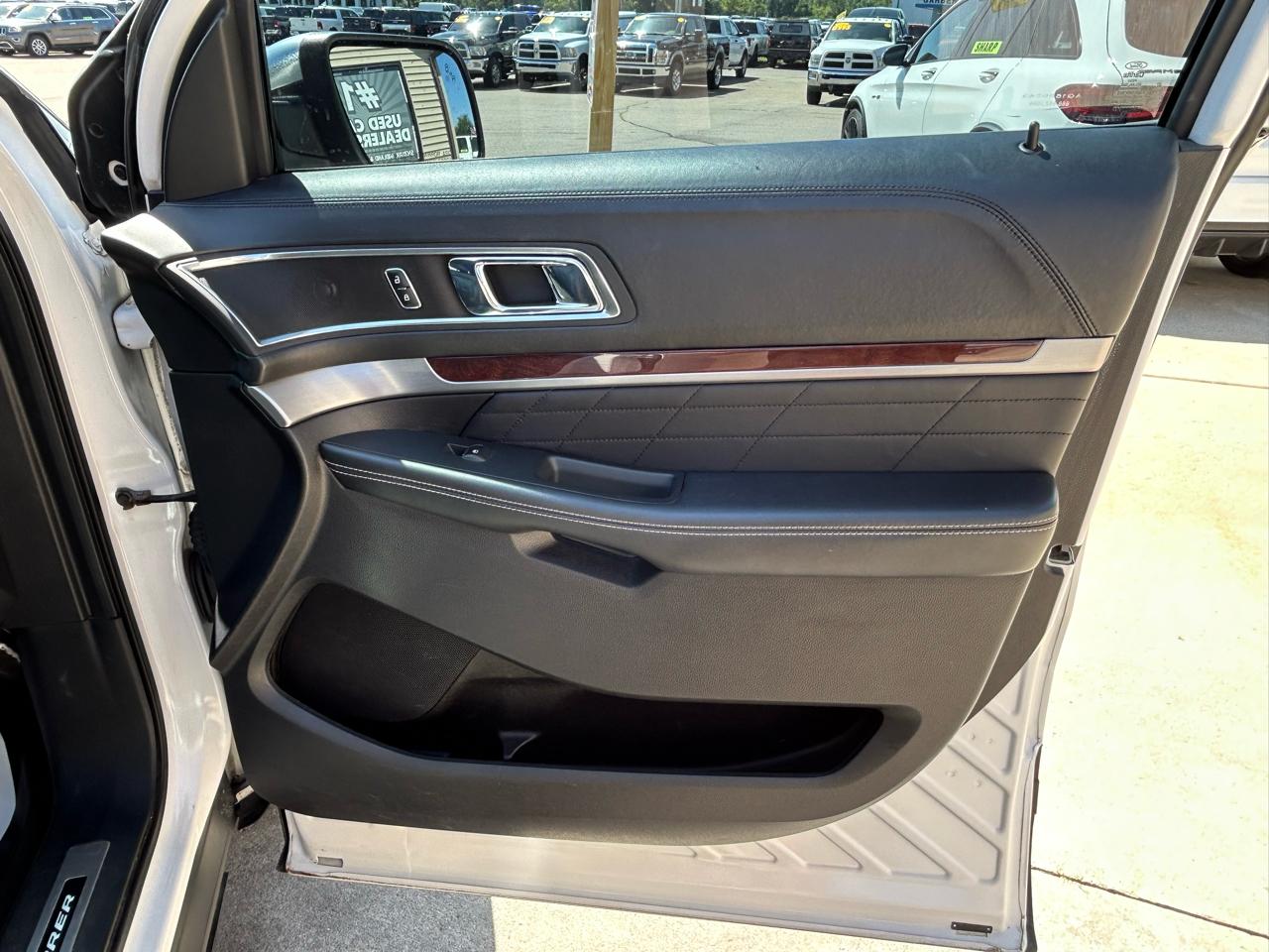 Ford Explorer Platinum 4WD 2018