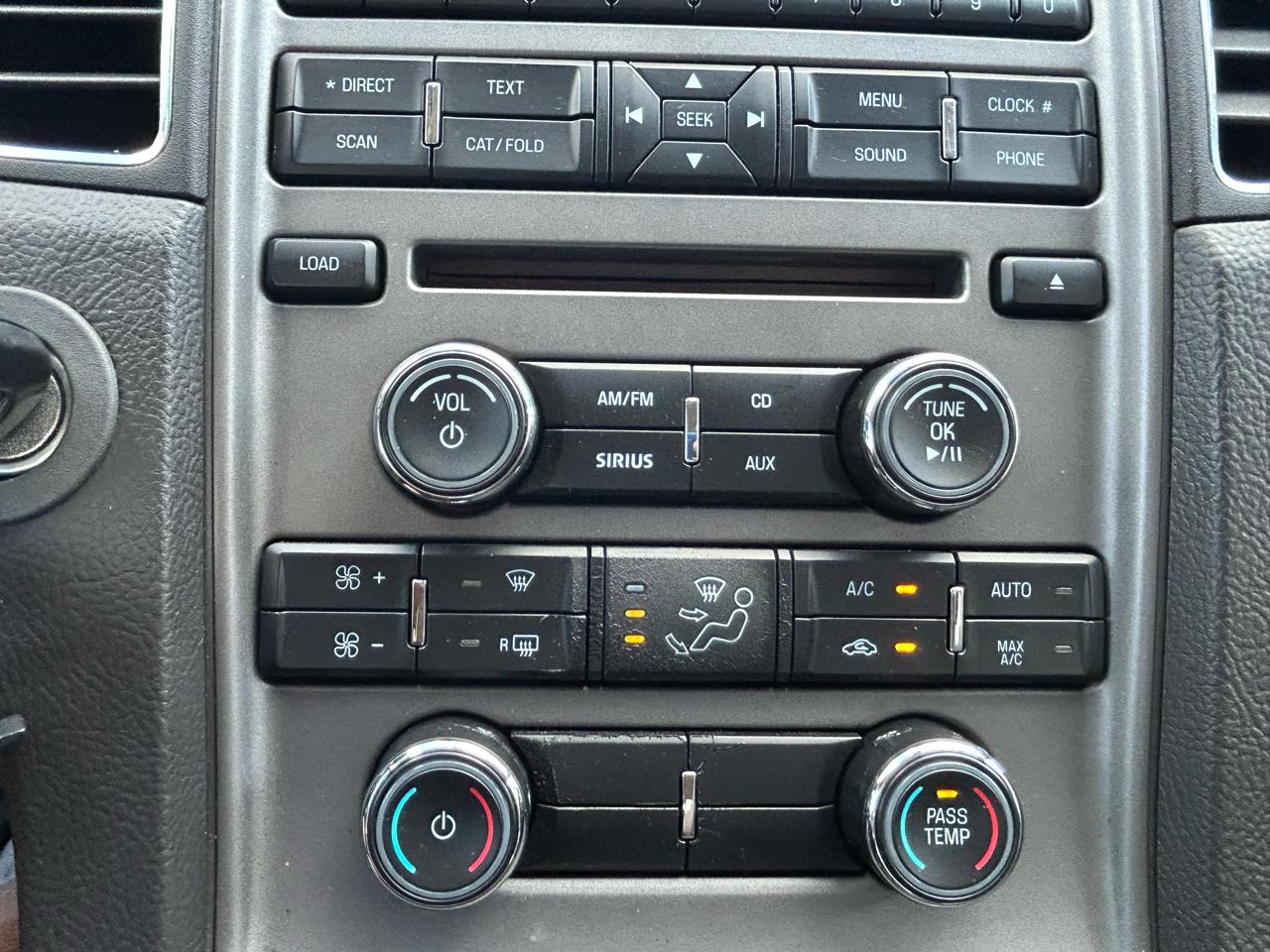 Ford Taurus 4dr Sdn SEL FWD 2010