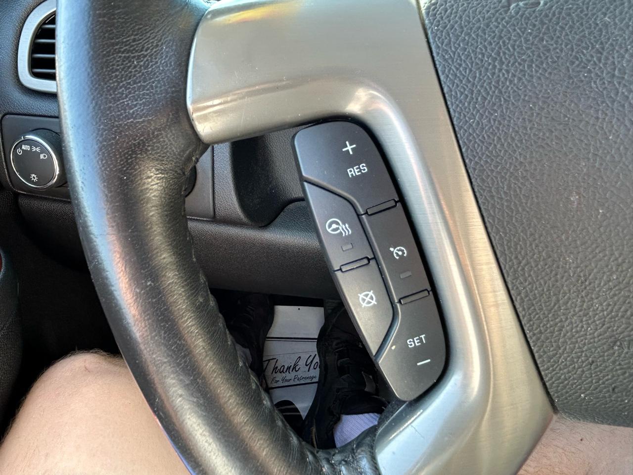 Chevrolet Suburban 4WD 4dr 1500 LTZ 2012
